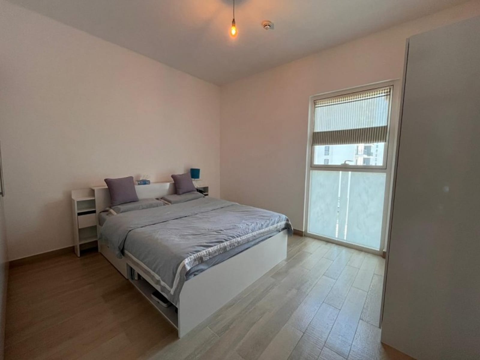 Waters-edge-1BR-RB-3
